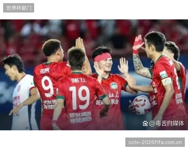 伊朗队通过系列热身赛磨合主力阵容,主教练加莱诺伊或将4-2-3-1定为世界杯主打战术。 伊朗队通过系列热身赛磨合主力阵容,主教练加莱诺伊或将4-2-3-1定为世界杯主打战术。